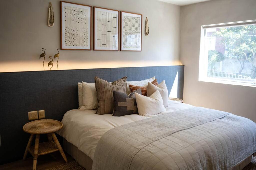 The Asvati - Chic Two Bedroom In Point