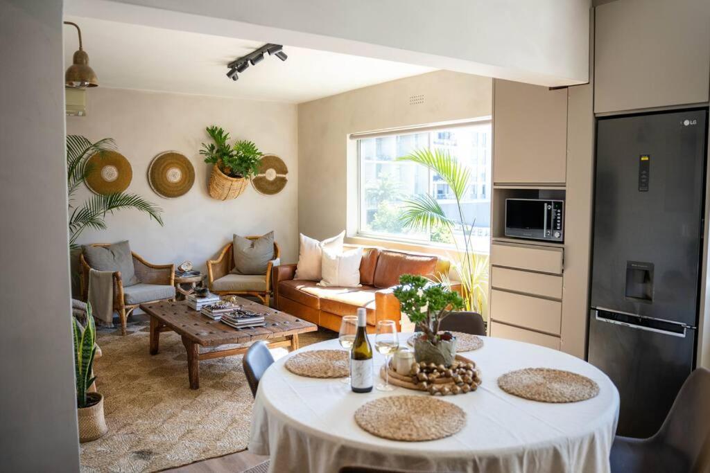 Apartment The Asvati - Chic Two Bedroom In Point Kapstadt